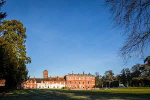 oakley hall hotel